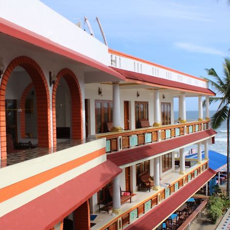 Hotel Sea View Palace - The Beach Hotel, 可瓦兰 外观 照片